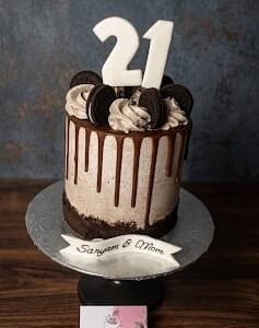 Chocolate Drip Cake